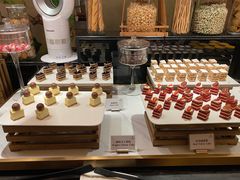 -岷山饭店-芝芝自助餐厅