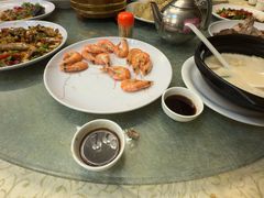 -鹏城人家海鲜酒家·23年老字号(较场尾店)