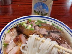 -香辉食馆(新兴路店)