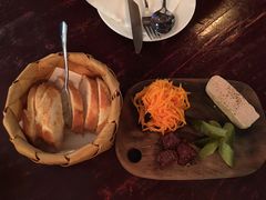 -羽深肉铺 Steak & Wine