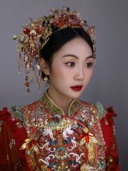 -艾米丽婚纱礼服