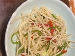 -老滇山寨•云南特色菜•地方菜•民族风情歌舞表演(世纪金源店)