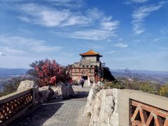 -鸡鸣山旅游风景区
