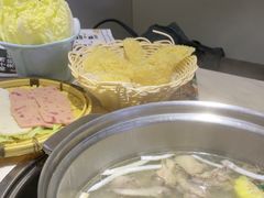 -宝龙城(杭州滨江店)