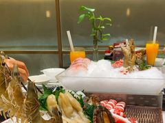 -红鼎豆捞·非遗鲍皇汤火锅(宝丰路店)