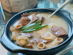 鲮鱼球百搭煮猪红-陶陶居酒家(海岸城店)