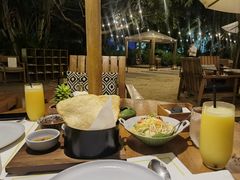 -三亚艾迪逊酒店·海滩烧烤 BARBACOA·现场乐队·浪漫晚餐·烧烤海鲜