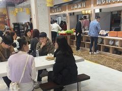 -哆喀美食广场(虎丘婚纱城店)
