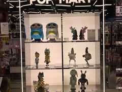 -泡泡玛特POPMART(侨福芳草地店)