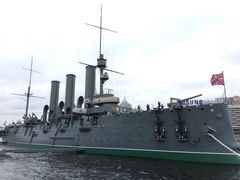 -阿芙乐尔号巡洋舰