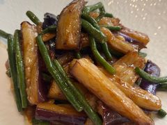 长豆角烧茄子-壹零捌道·北京烤鸭(车公庄店)