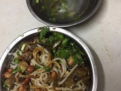 -灵山卢梅燕粉店