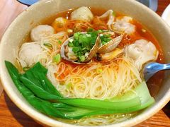 馄饨竹升面-全渔村小海鲜