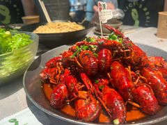 -巴厘龙虾·榜首油焖大虾(音乐学院·沿江酒馆店)
