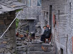 -高荡千年布依古寨旅游景区