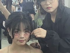 -吉田美学化妆美甲摄影培训(宁波校区)