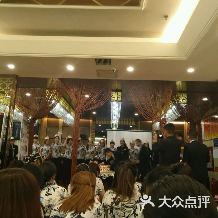 西宁百草堂足疗旗舰店