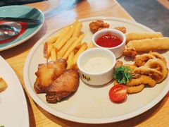 -菲滋意式餐厅(金华银泰城店)