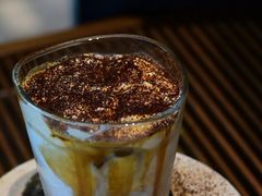-luutosa  cafe & tea 鹿兔山