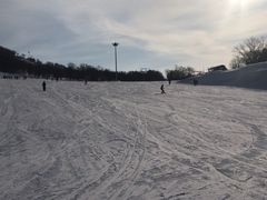 -庙香山滑雪场