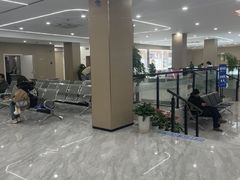 -上海大学附属上海和平眼科医院