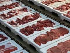 -来龍儿鲜切牛肉自助老火锅