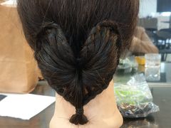 -群丽化妆摄影美甲纹绣培训学校