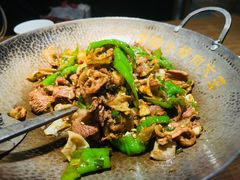 -费大厨辣椒炒肉(万家丽一店)