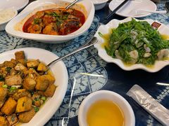 -瑞丰园庭院餐厅·白族传统家常菜