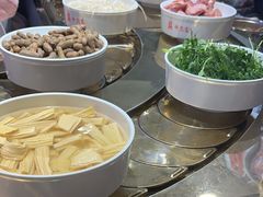 -西火火·川派小火锅(西溪银泰店)