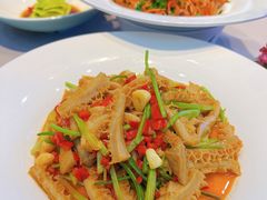 -香山湖渔家大院