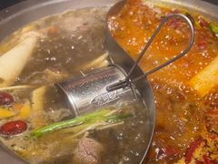 -沸炉重庆老火锅(军事博物馆店)