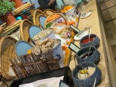 -大中华希尔顿酒店-念自助餐·嗨啤·小龙虾