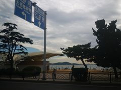 -汇泉广场