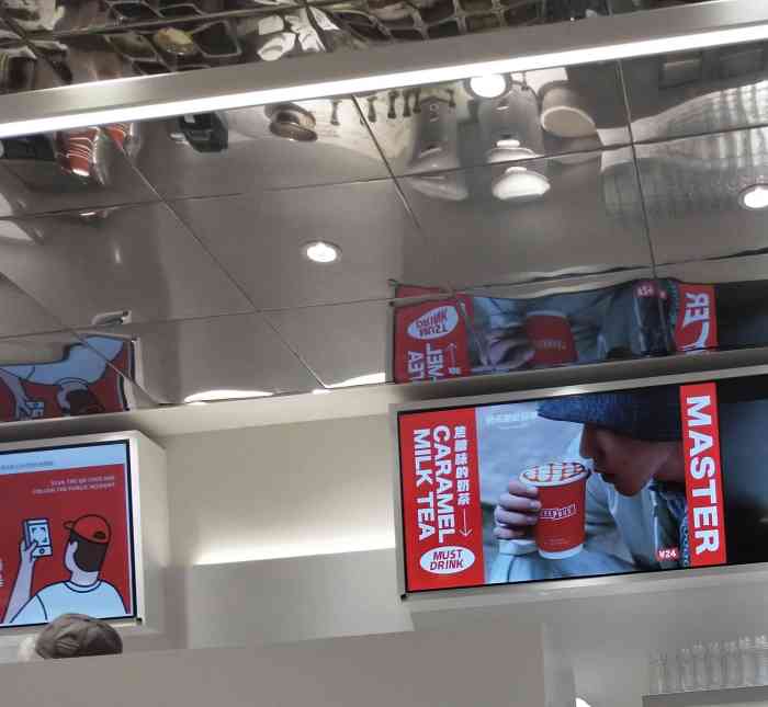 sevenbus(东百中心店)-"sevenbus可以说是目前天天抽最豪气.