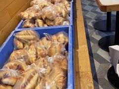 -Dough&Joe团憩(瑞虹天地月亮湾店)