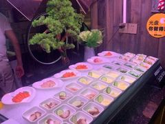 -领鲜活海鲜榴莲自助火锅(东门店)