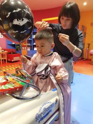 -Mini Me儿童美发王国(友好时尚购物城店)