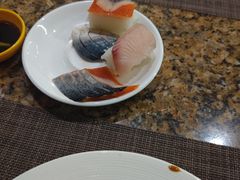 -三英温泉度假酒店-自助餐厅