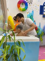 -爱玩爱游亲子母婴(旭辉广场店)