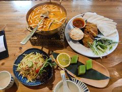 -泰堤坊(淡水体育馆店)