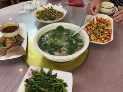 -洪霞餐馆