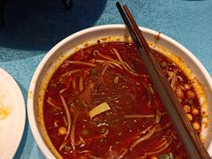 -张氏宽窄巷成都菜(澳德乐店)