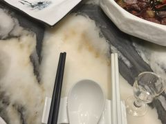 -蔼若春.传承三十年云南菜(金碧公园店)