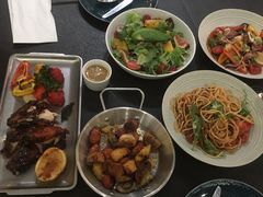 -théATRE茶聚场·餐厅(环球金融中心店)