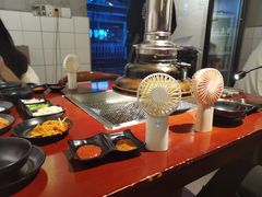 -肉甲韩国木炭烤肉(新壹街1店)