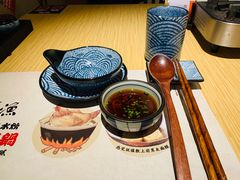 餐具摆设-舞漁日料美人胶原锅(陆家嘴中心店)