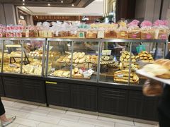 面包甜点陈列柜-山崎面包(百联世纪店)