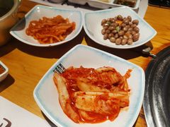 -唯成•韩国炭火烤肉 유성고기