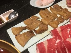 黑猪五花肉-猪啊牛呀羊啊铜盘烤肉(正大广场店)